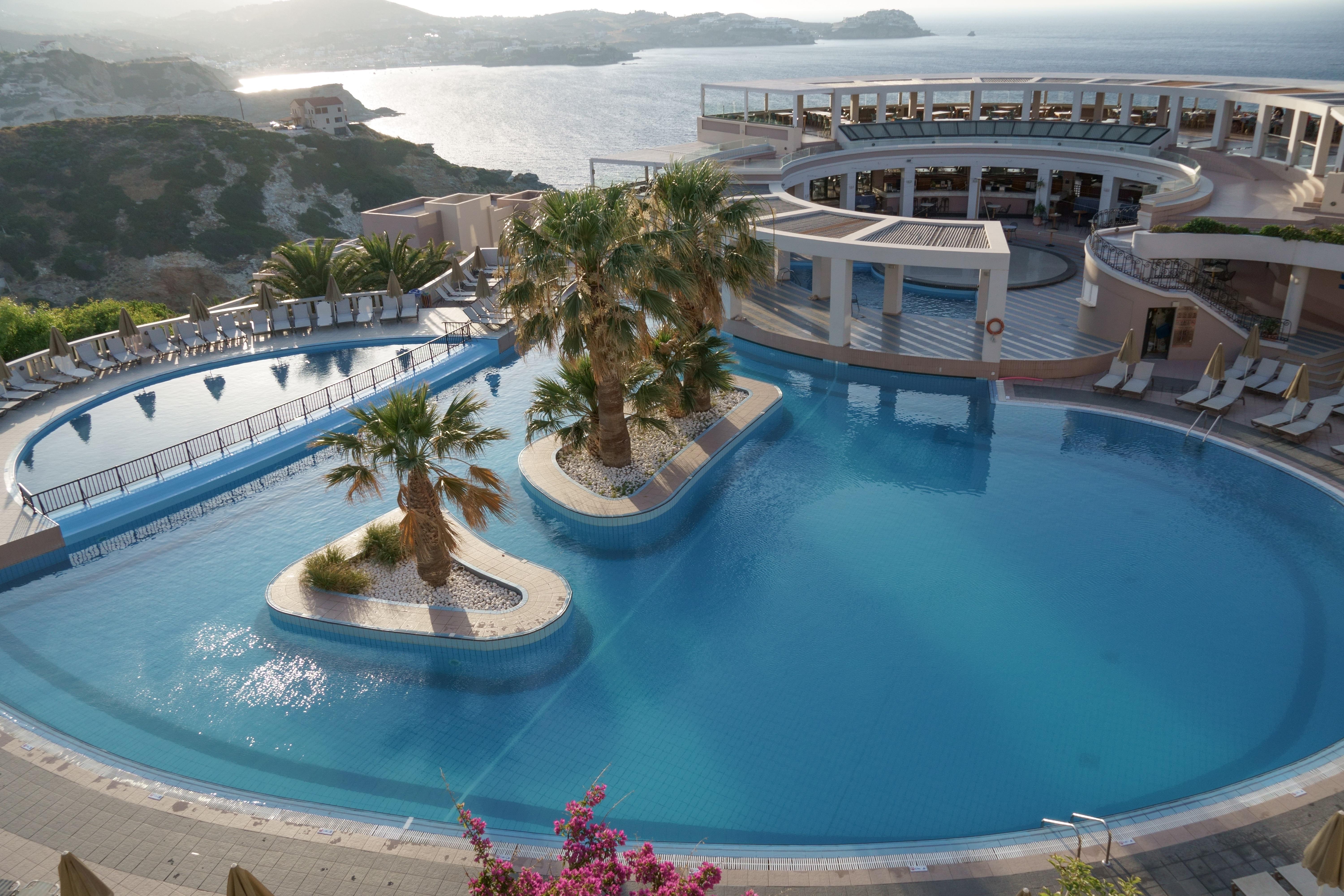 Athina Palace & Agia Pelagia